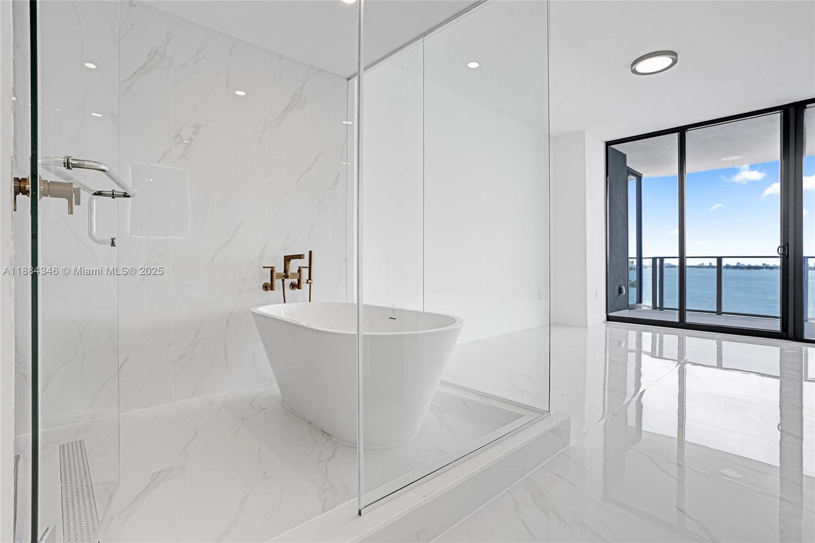 image Aria Reserve10