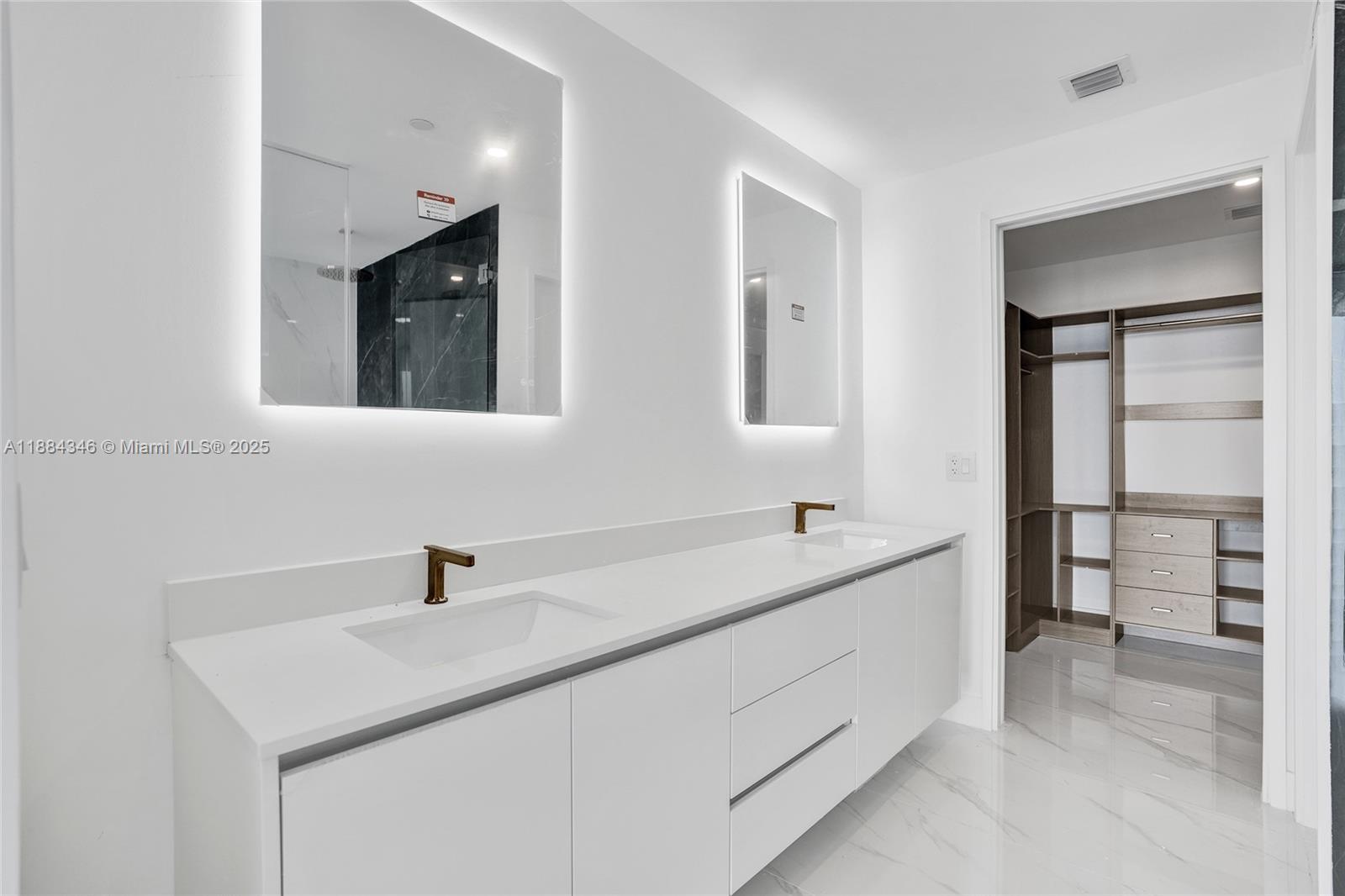 image Aria Reserve11