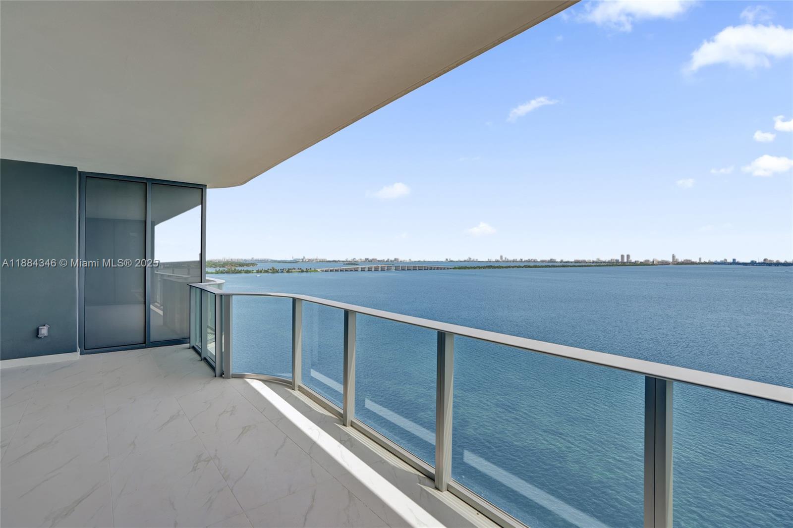 image Aria Reserve36