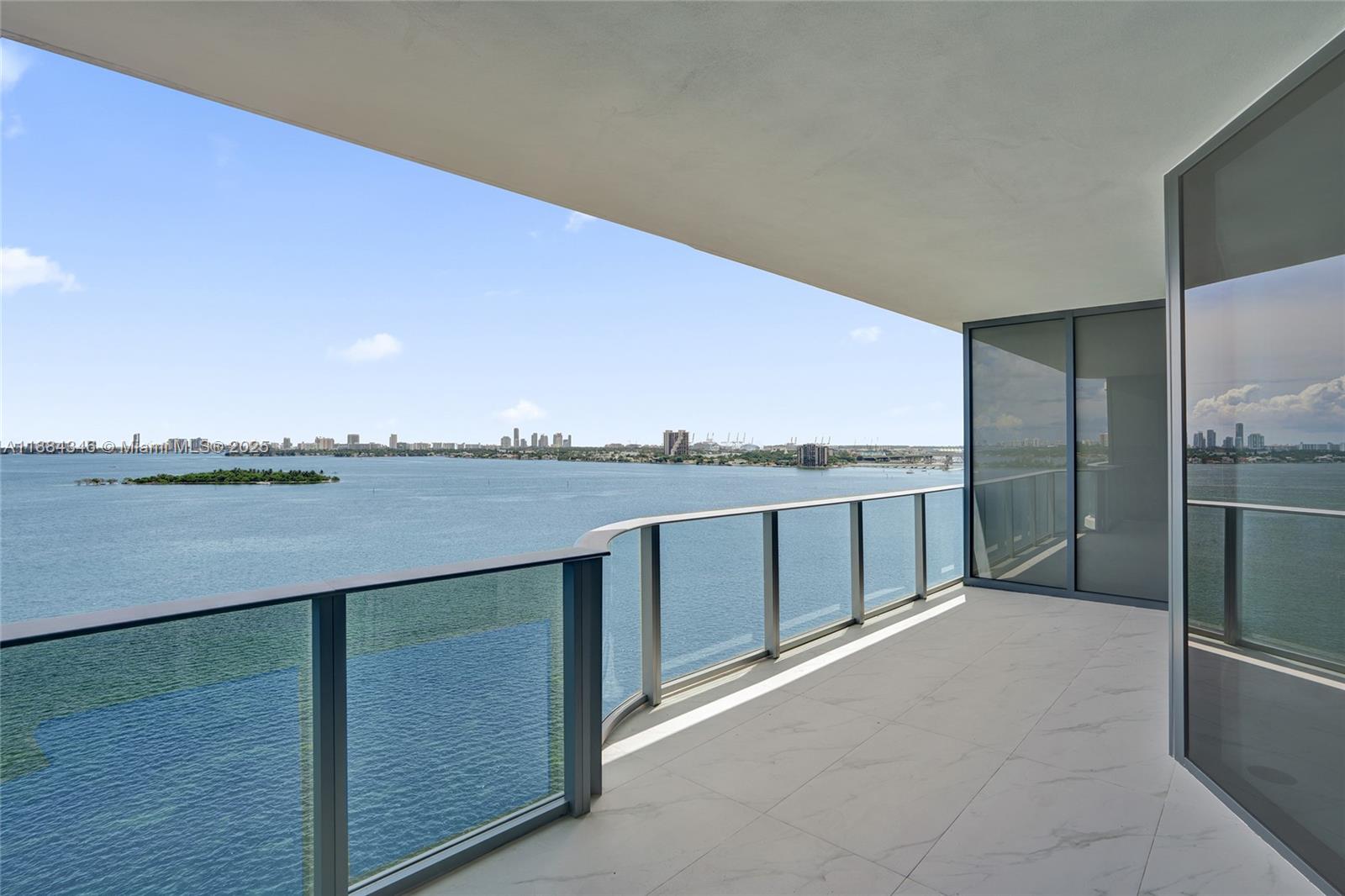 image Aria Reserve38