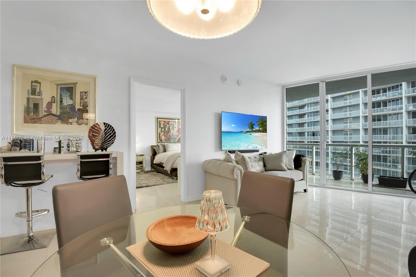 image Icon Brickell6