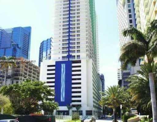 1200 Brickell Bay Dr #2918