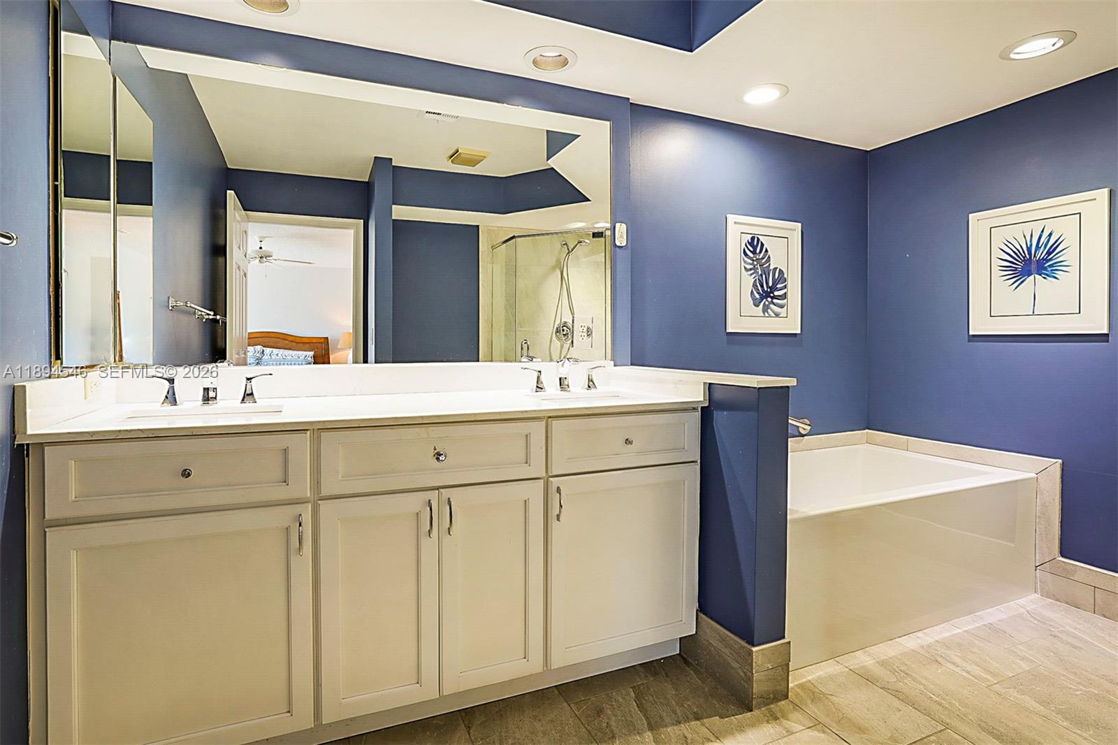 8853 SE Riverfront Ter Jupiter, FL 33469