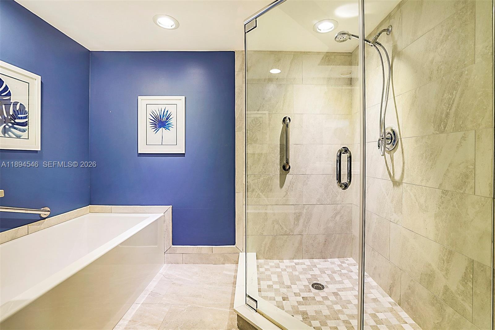 8853 SE Riverfront Ter Jupiter, FL 33469