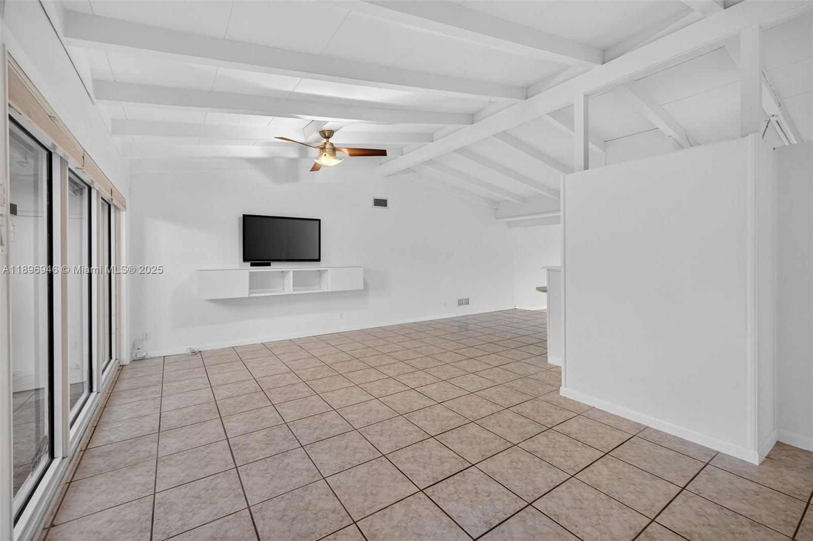 2524 Marathon Ln Fort Lauderdale, FL 33312