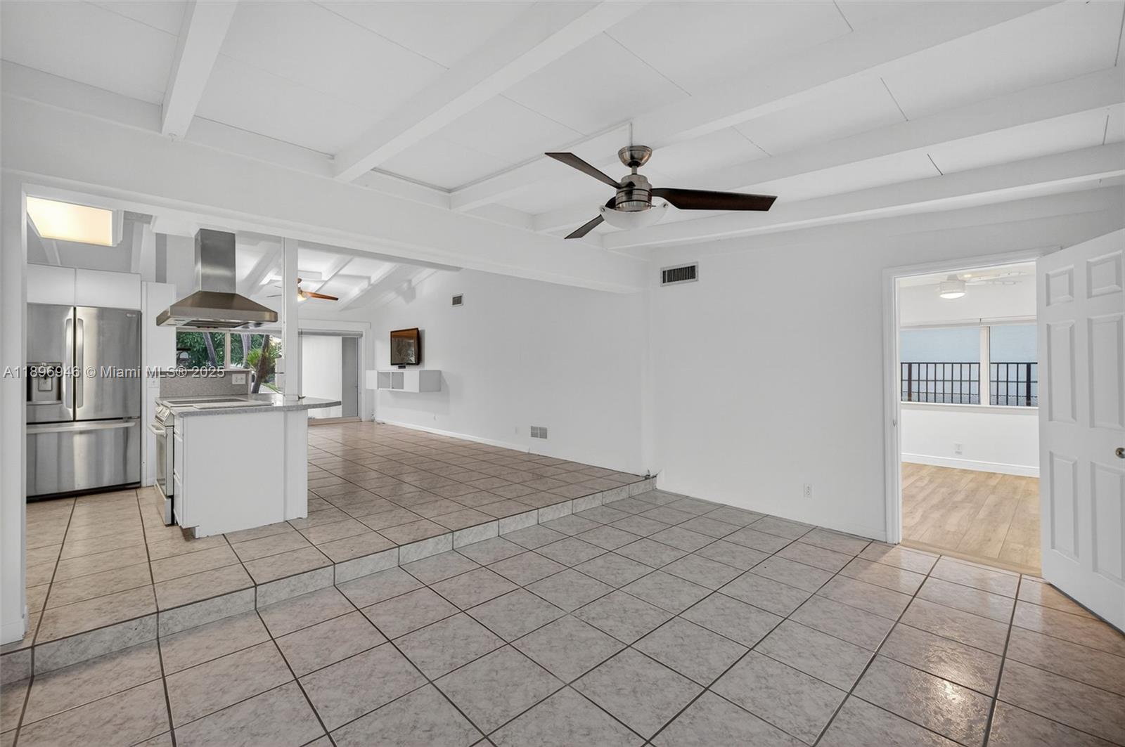 2524 Marathon Ln Fort Lauderdale, FL 33312