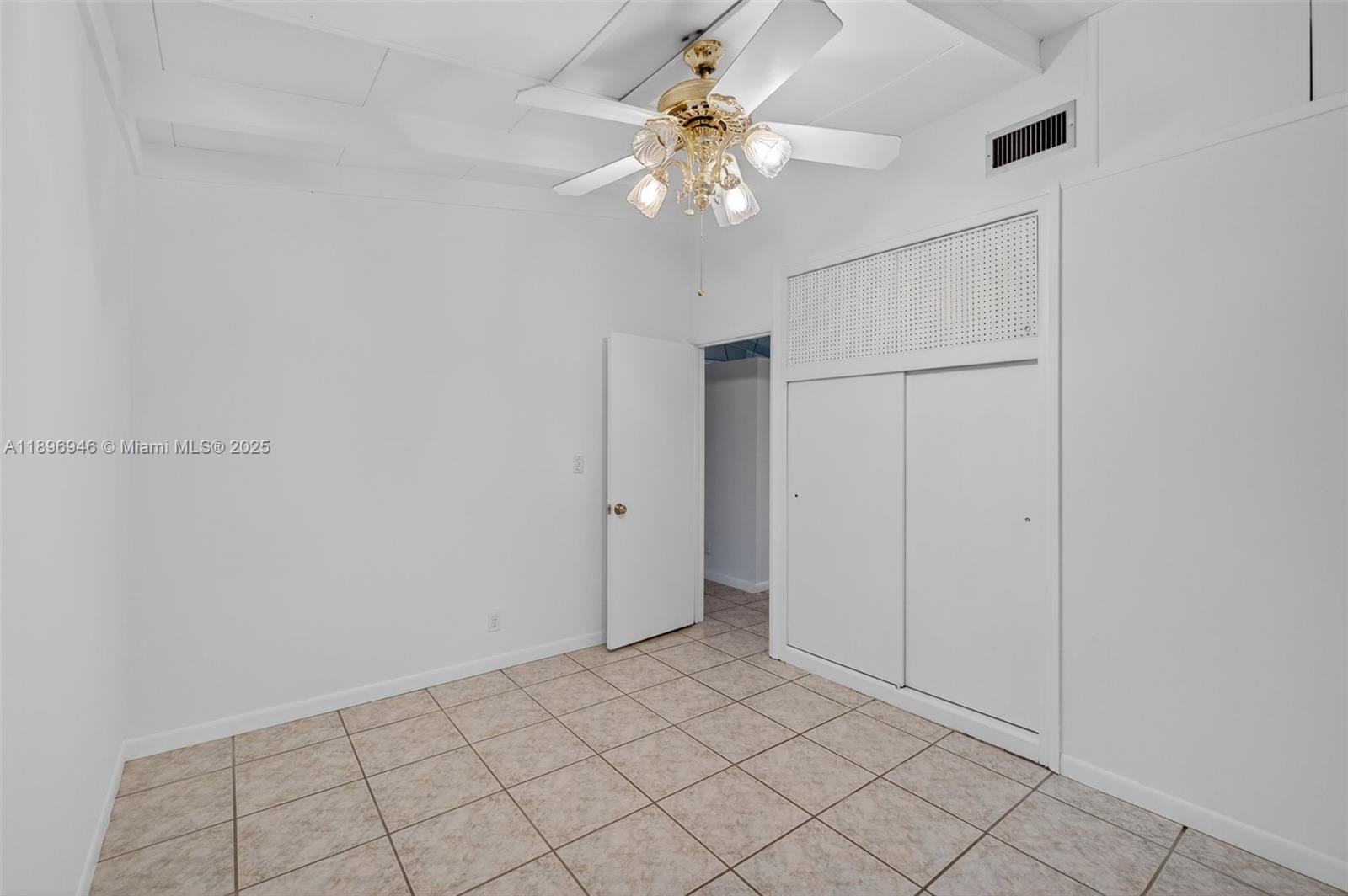 2524 Marathon Ln Fort Lauderdale, FL 33312