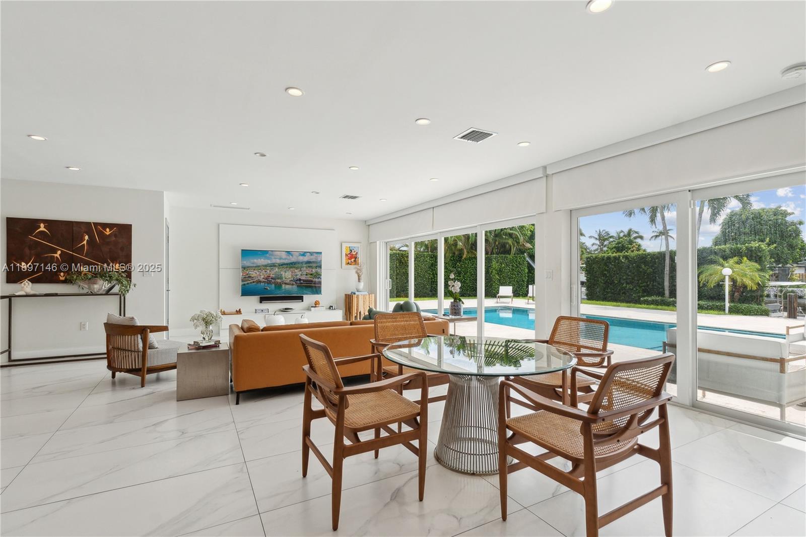 2240 Magnolia Dr North Miami, FL 33181