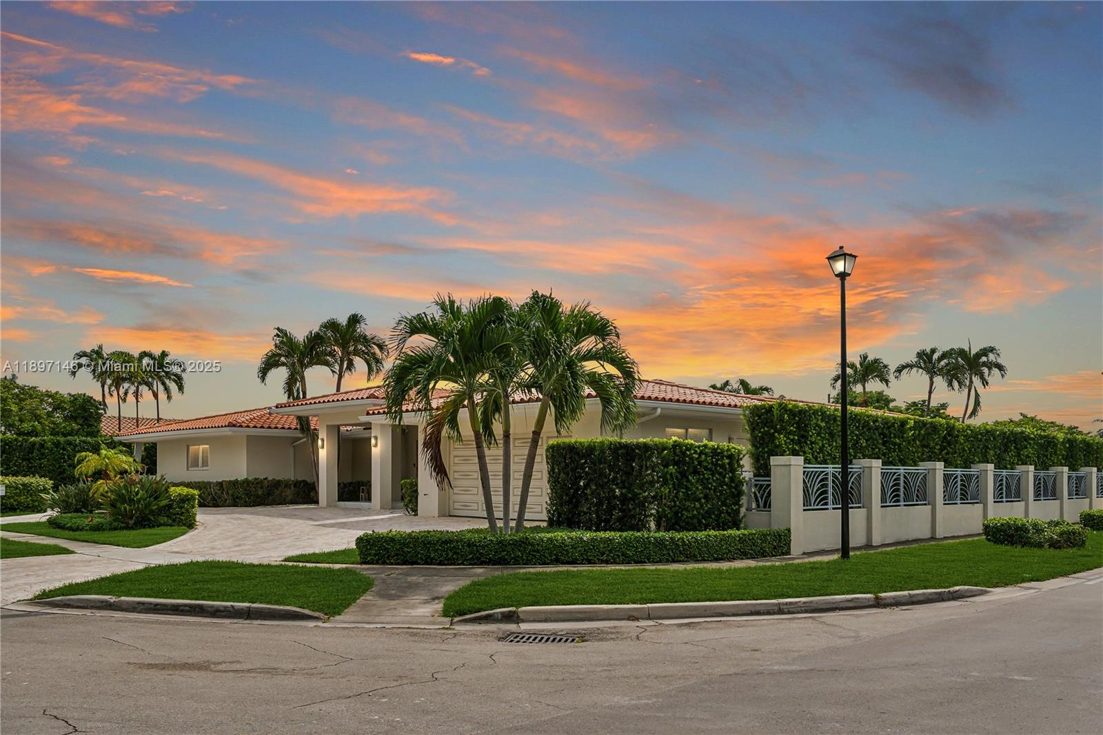 2240 Magnolia Dr North Miami, FL 33181