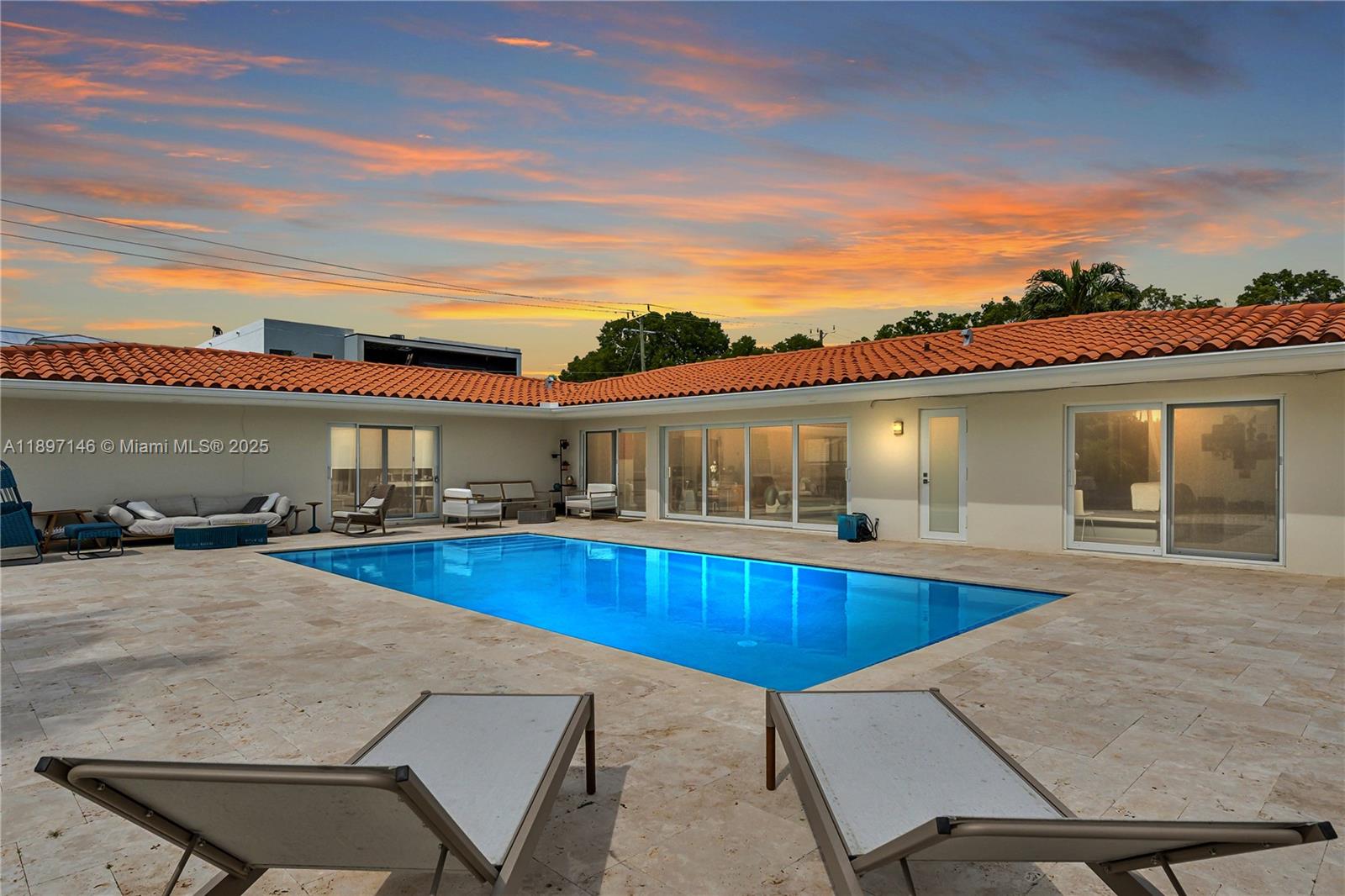 2240 Magnolia Dr North Miami, FL 33181