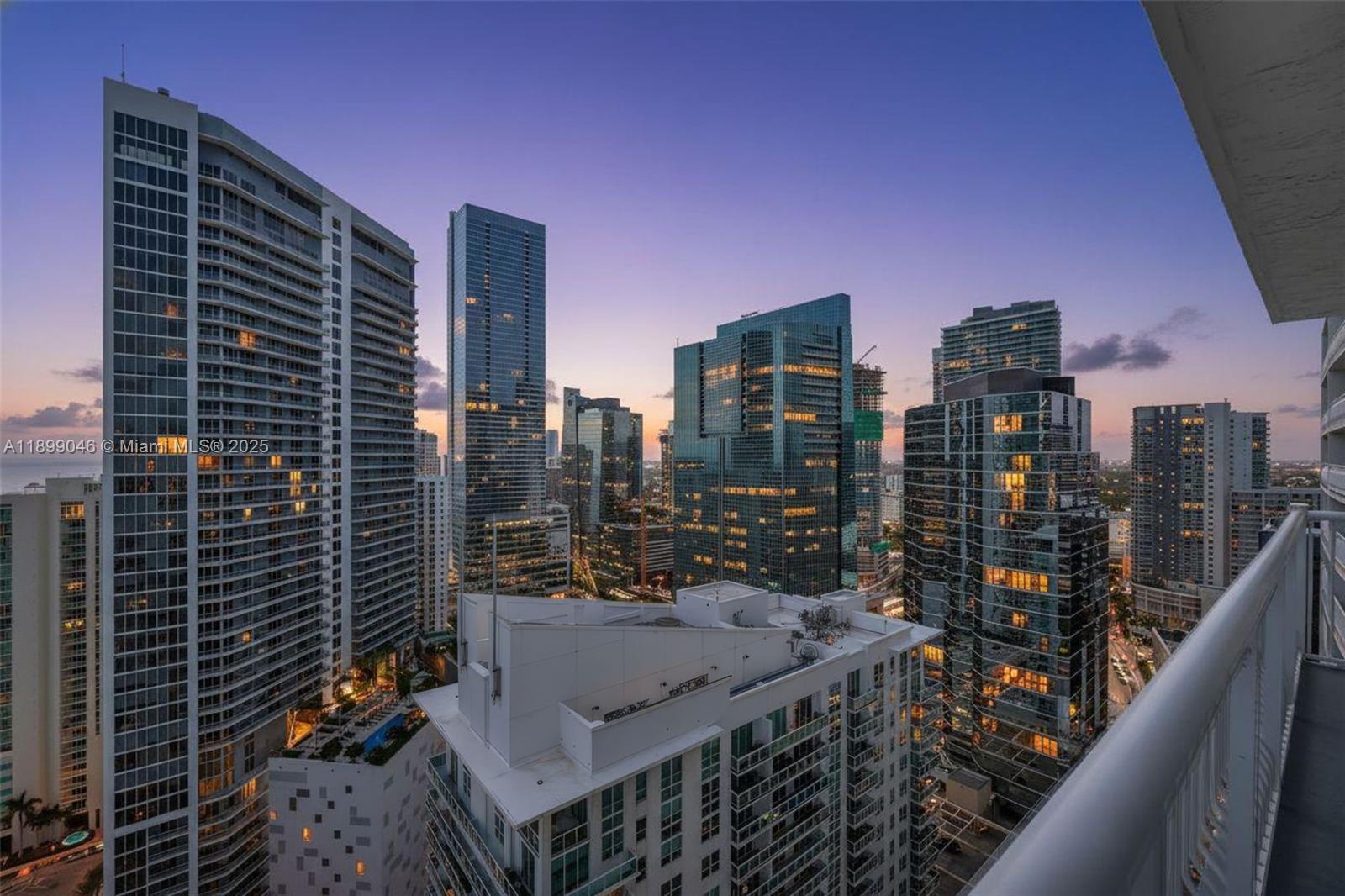 image The Club At Brickell Bay28