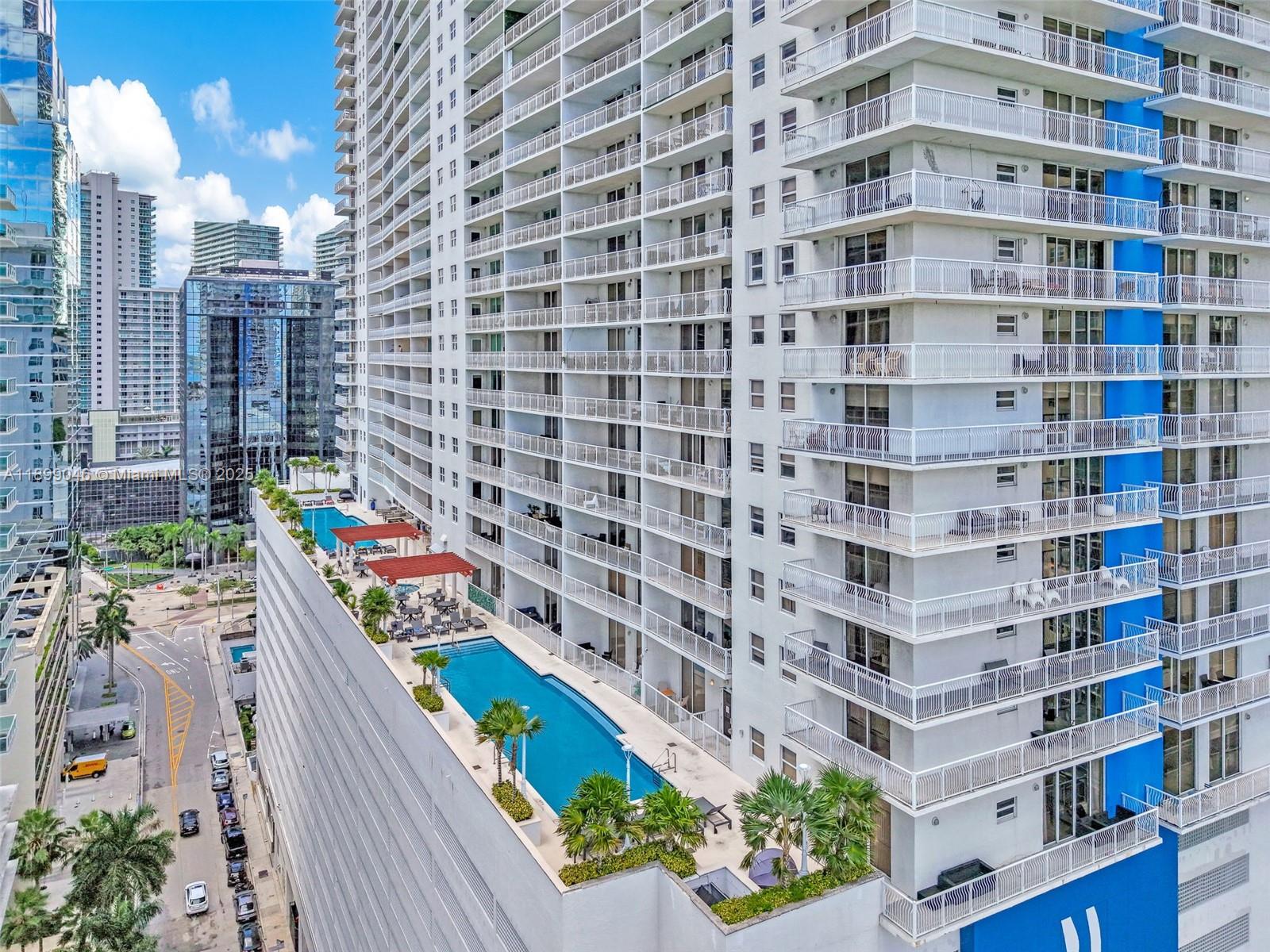 image The Club At Brickell Bay42
