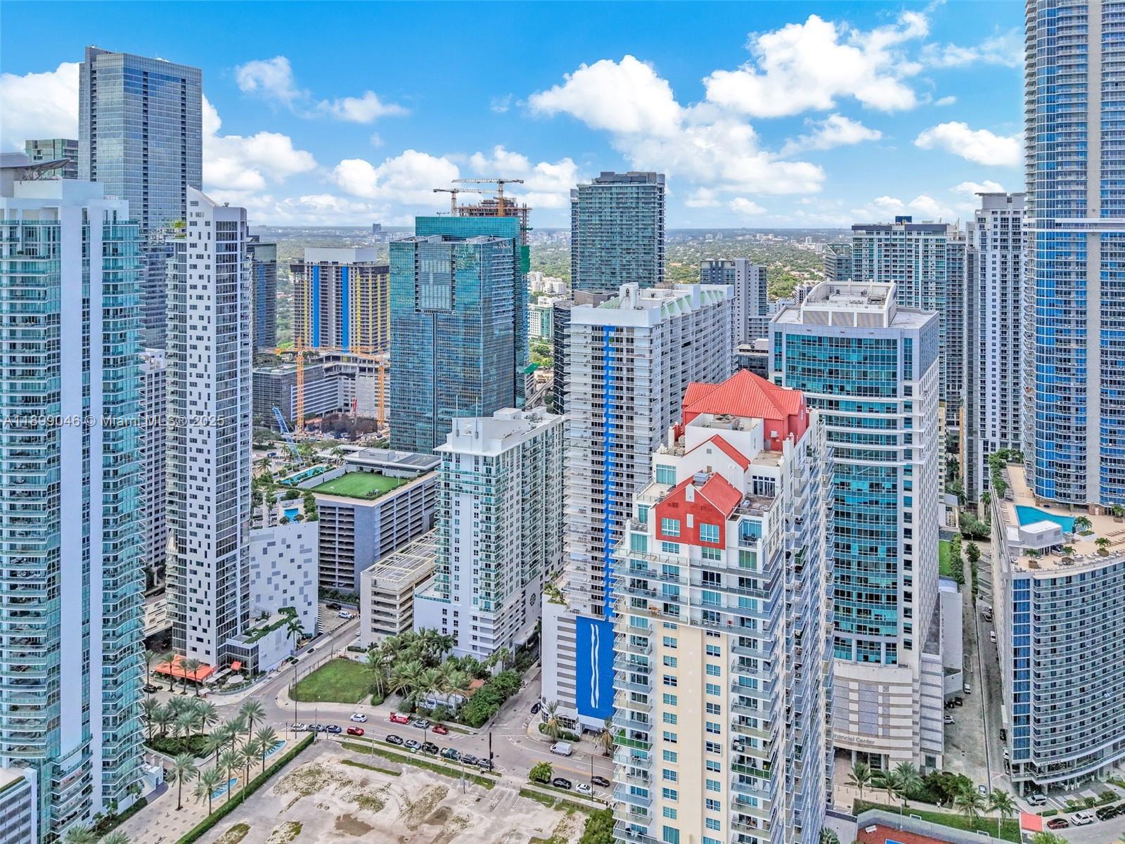 image The Club At Brickell Bay46