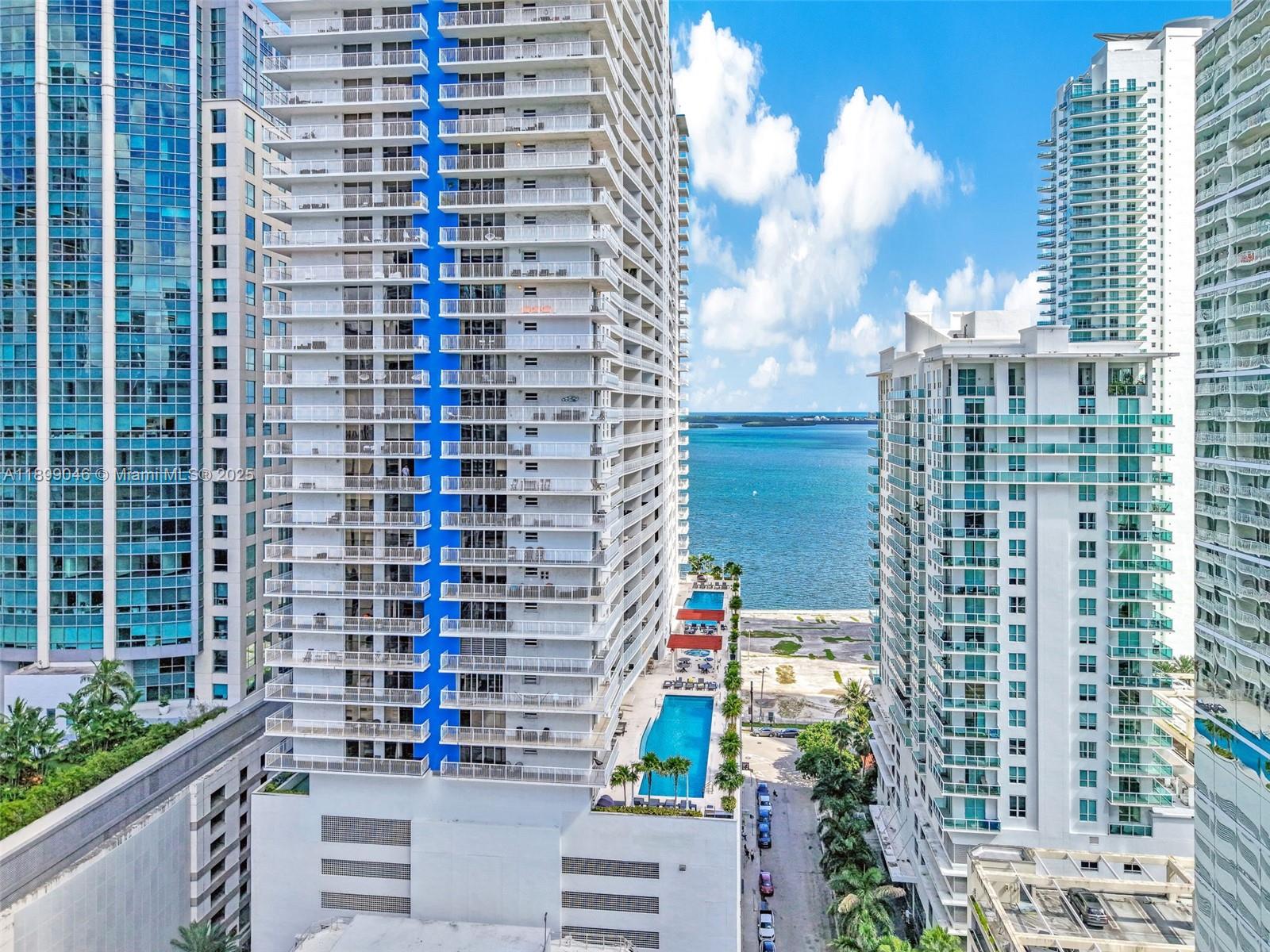 image The Club At Brickell Bay49