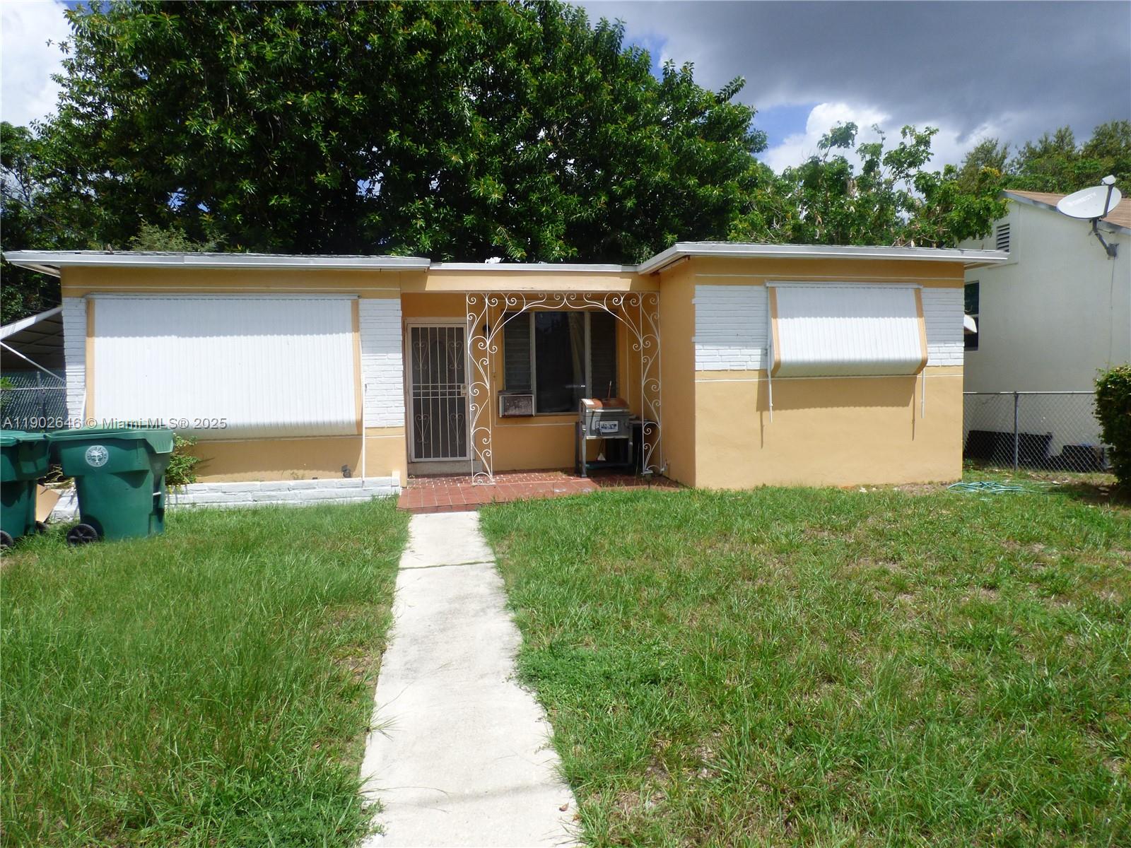 347 NW 42nd St