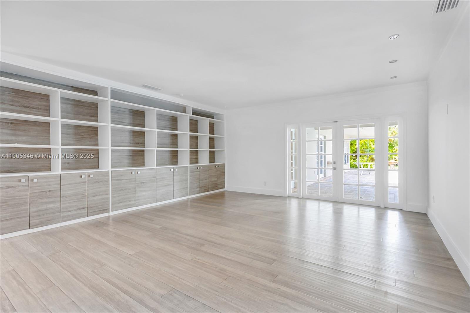 13820 SW 82nd Ave Palmetto Bay, FL 33158