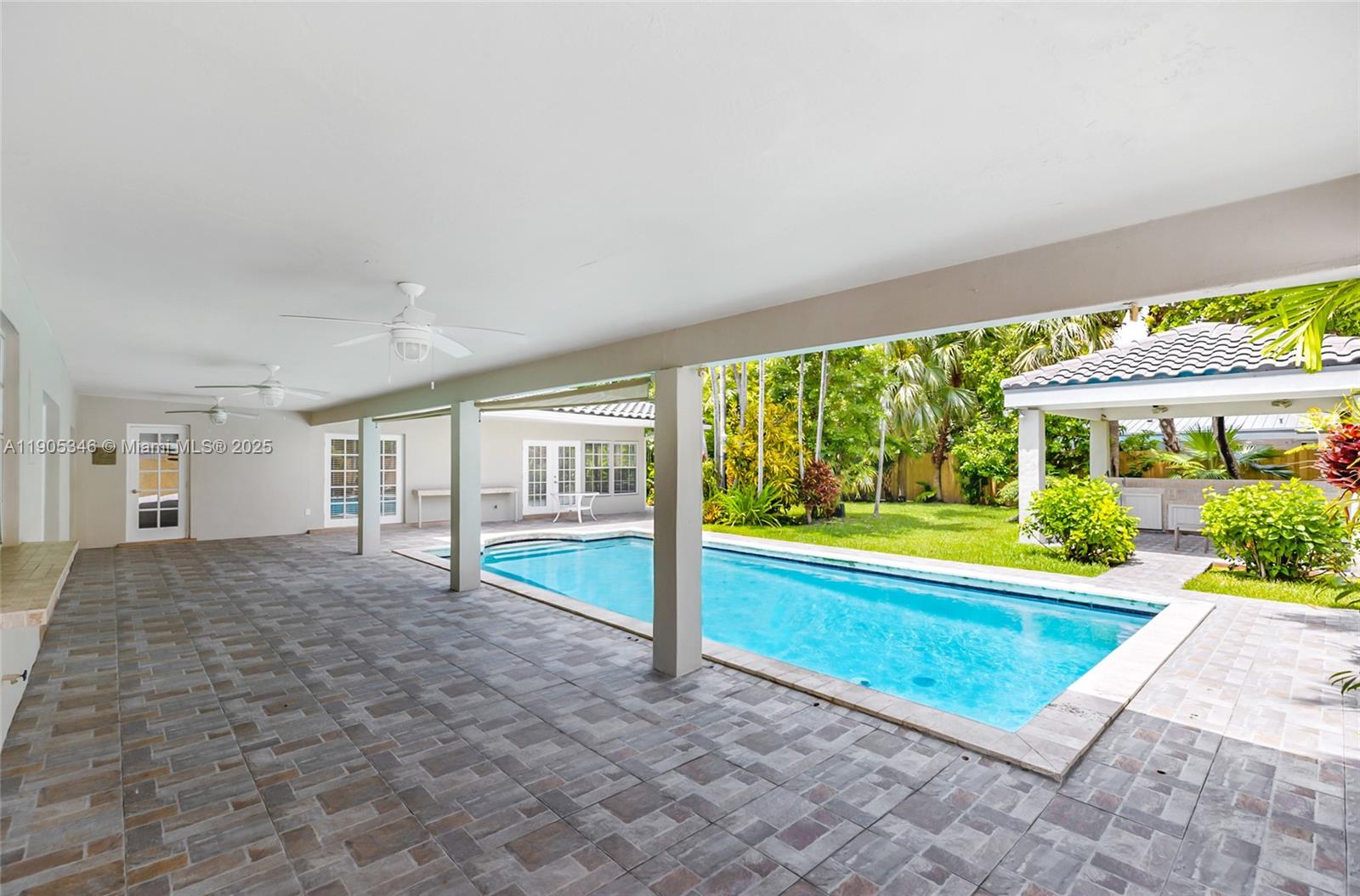 13820 SW 82nd Ave Palmetto Bay, FL 33158