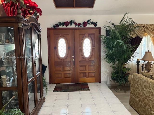 204 191st St Sunny Isles Beach, FL 33160