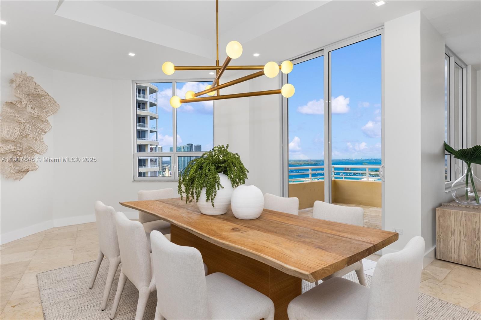 808 Brickell Key Dr #3901 Miami, FL 33131