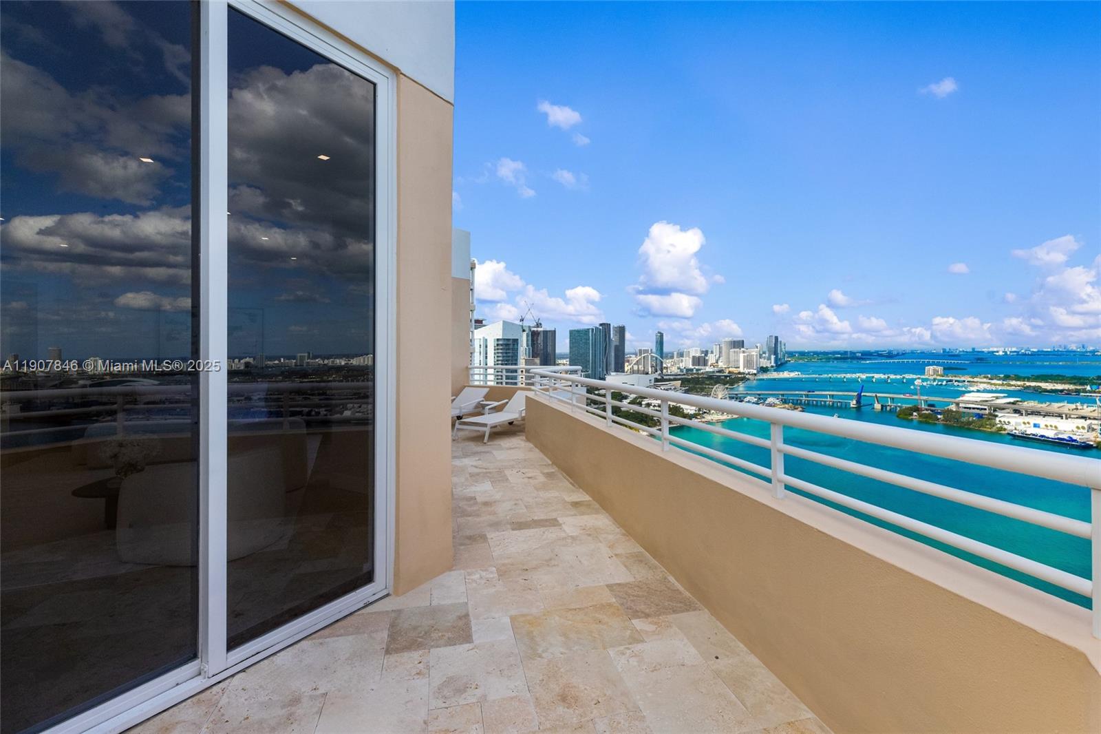 808 Brickell Key Dr #3901 Miami, FL 33131