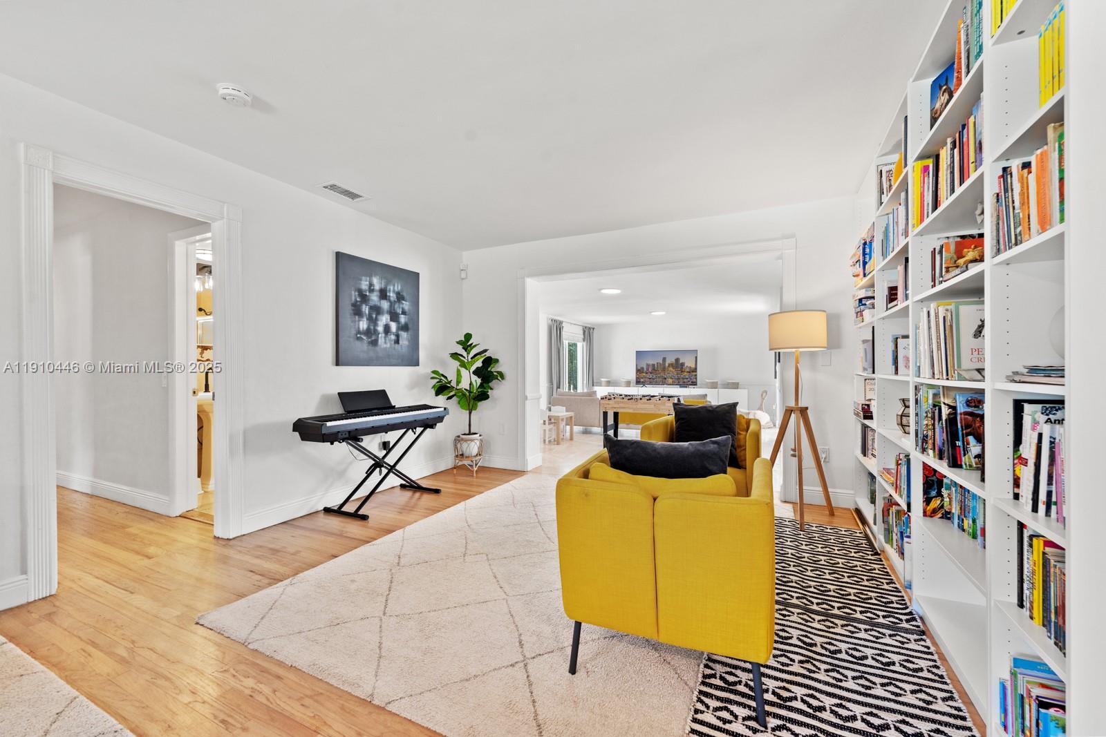 7300 SW 107th Ter Pinecrest, FL 33156