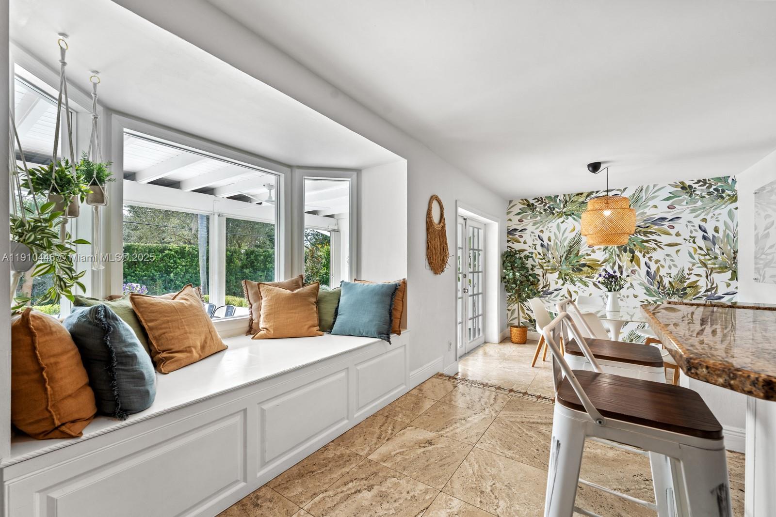 7300 SW 107th Ter Pinecrest, FL 33156