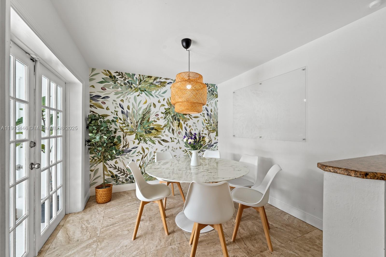 7300 SW 107th Ter Pinecrest, FL 33156