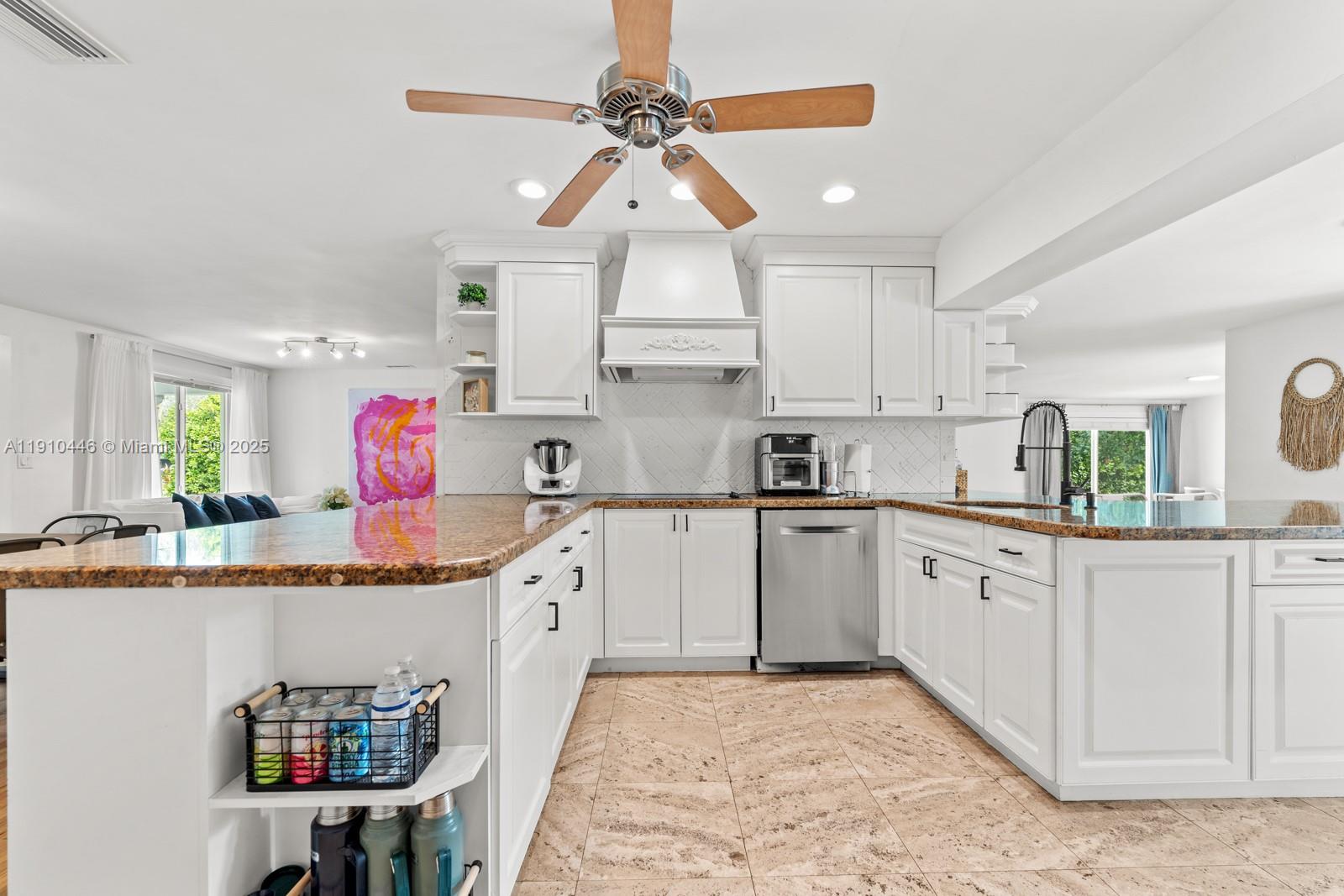 7300 SW 107th Ter Pinecrest, FL 33156