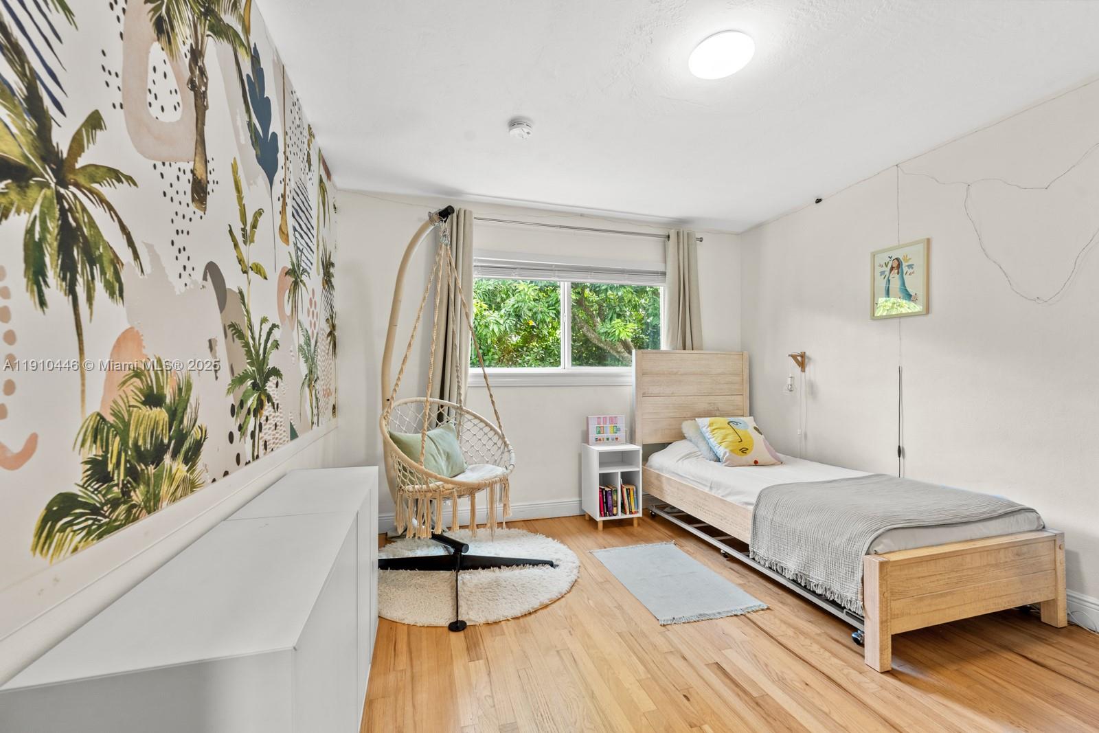 7300 SW 107th Ter Pinecrest, FL 33156