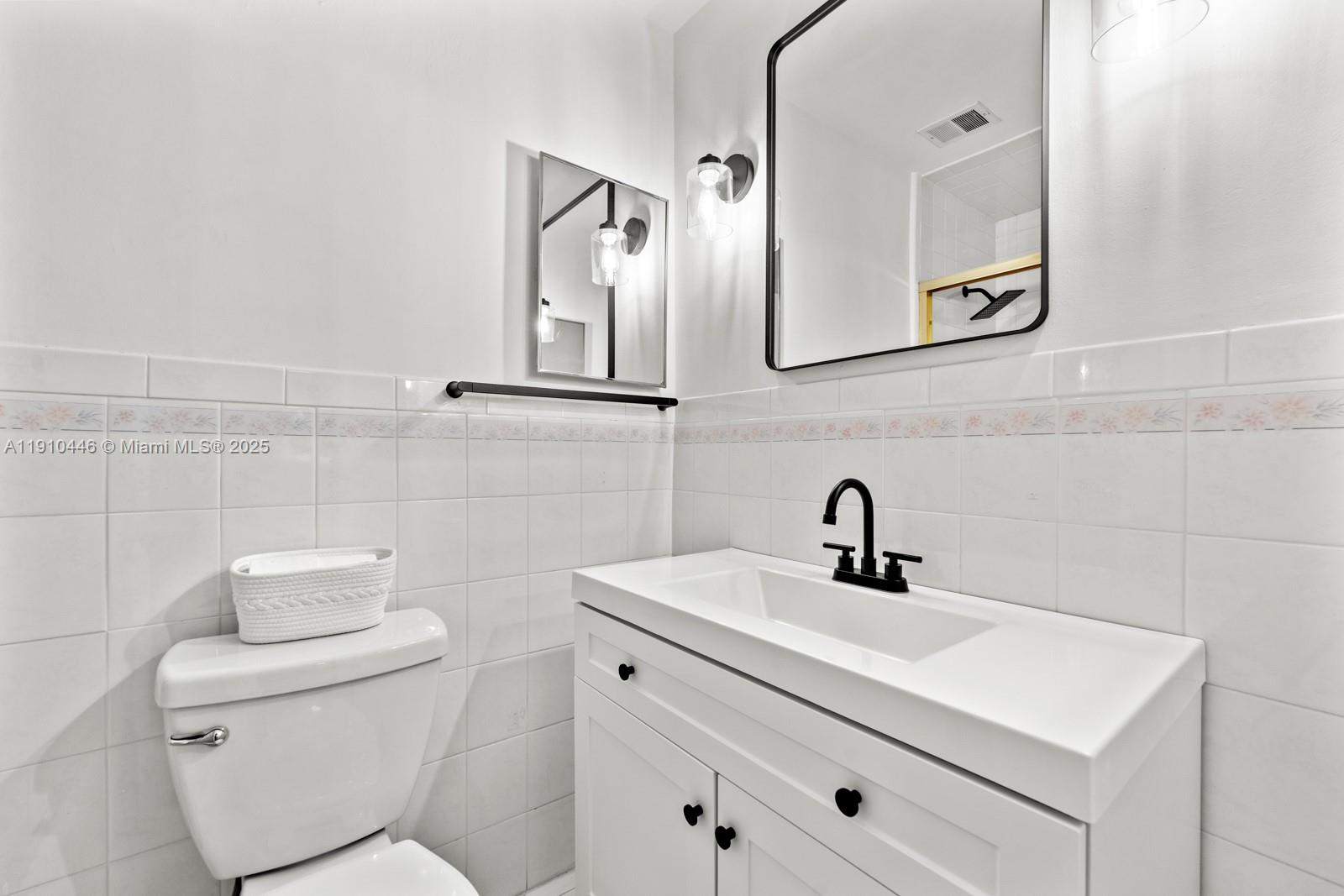 7300 SW 107th Ter Pinecrest, FL 33156