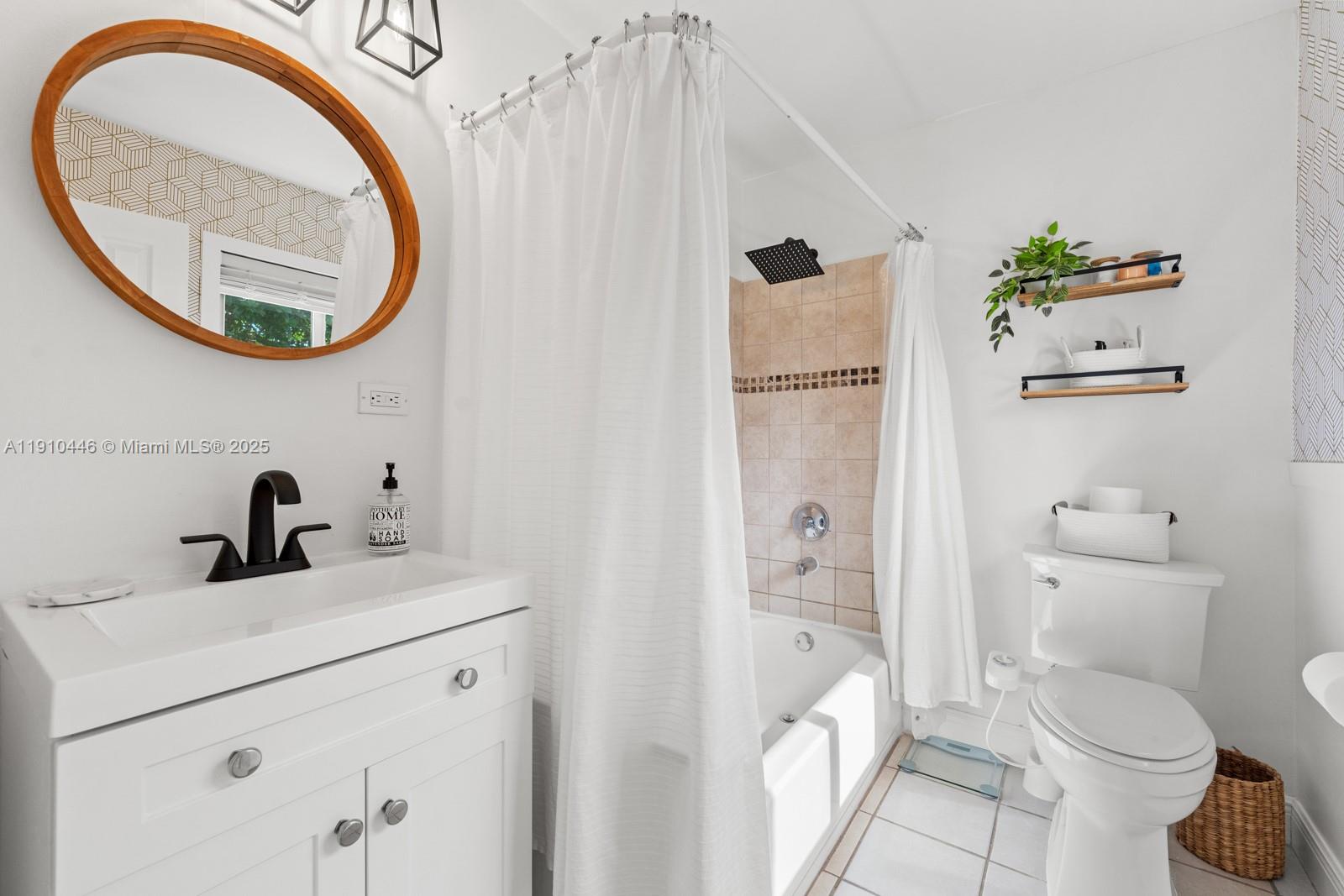 7300 SW 107th Ter Pinecrest, FL 33156