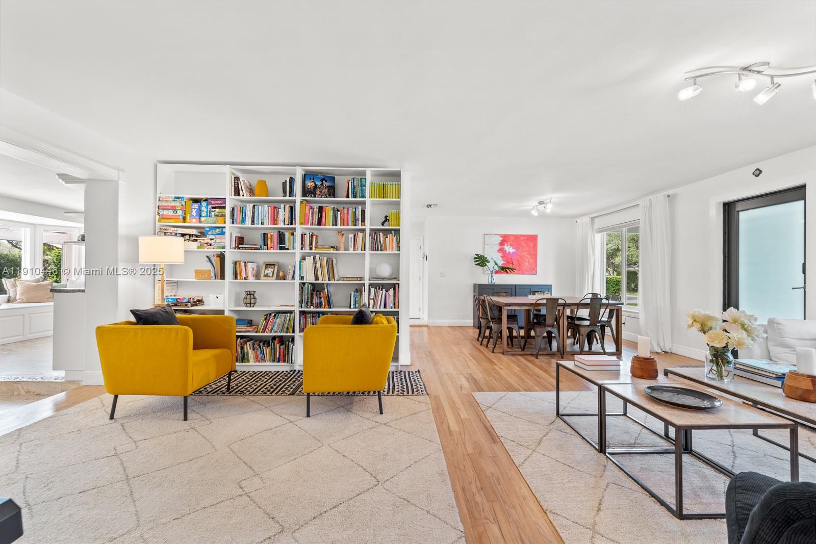 7300 SW 107th Ter Pinecrest, FL 33156