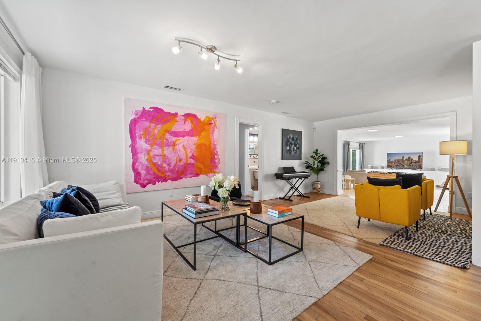 7300 SW 107th Ter Pinecrest, FL 33156