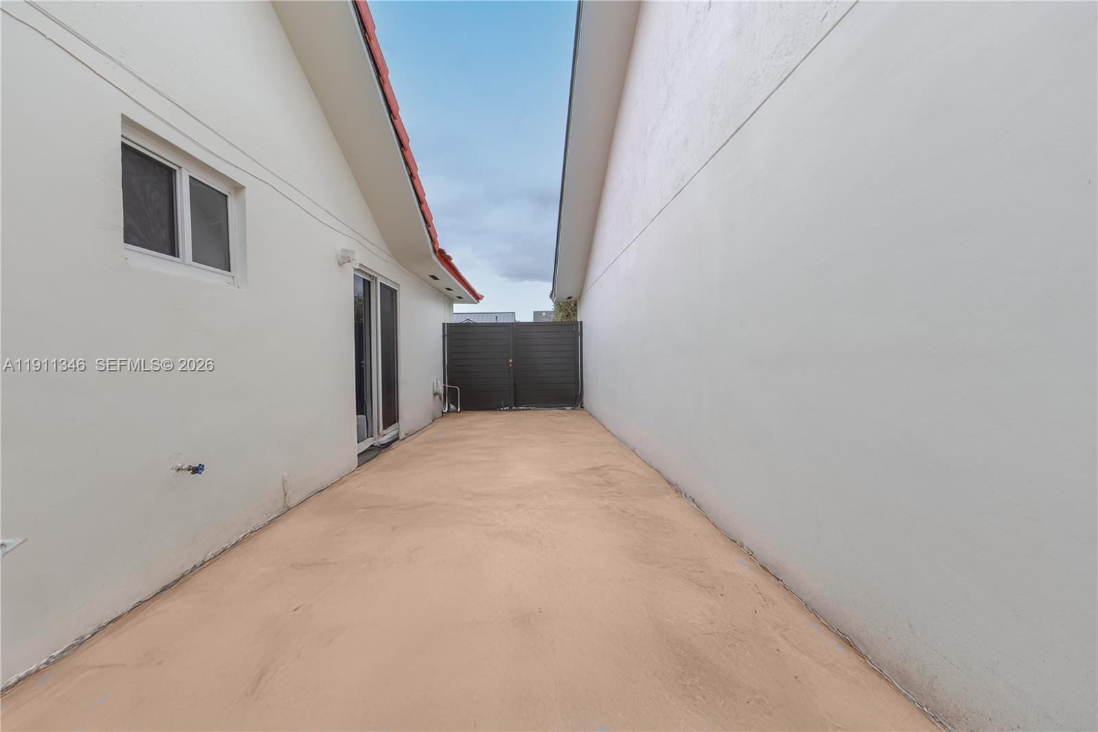 14452 SW 115th St Miami, FL 33186