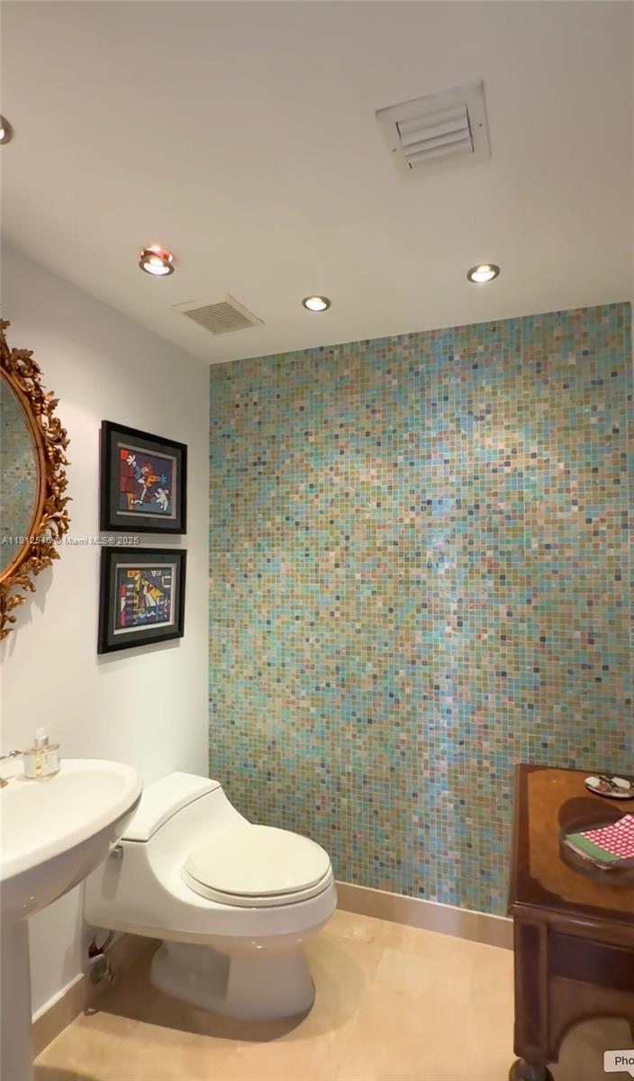 9559 Collins Ave #S7-A Surfside, FL 33154