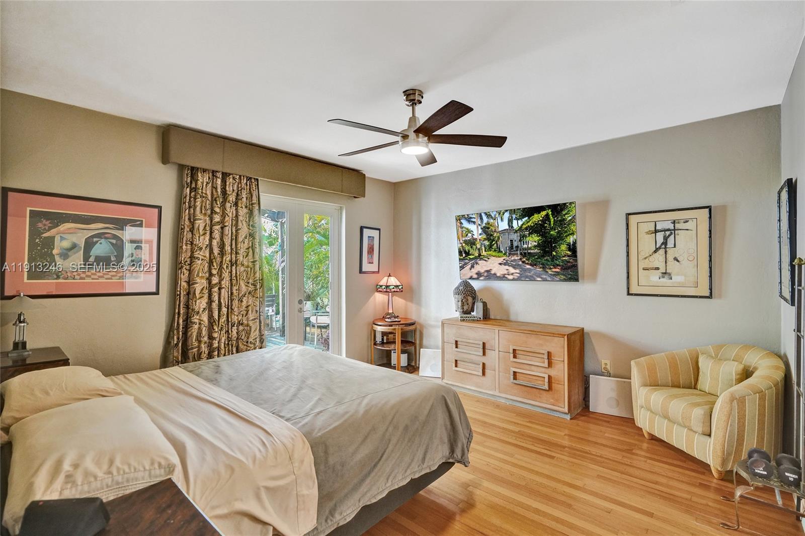 1335 Lenox Ave Miami Beach, FL 33139