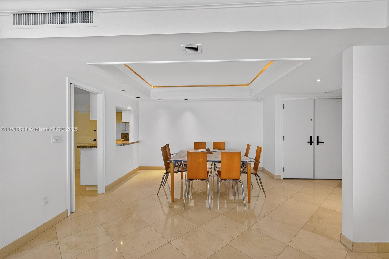 image Grove Isle Condo9