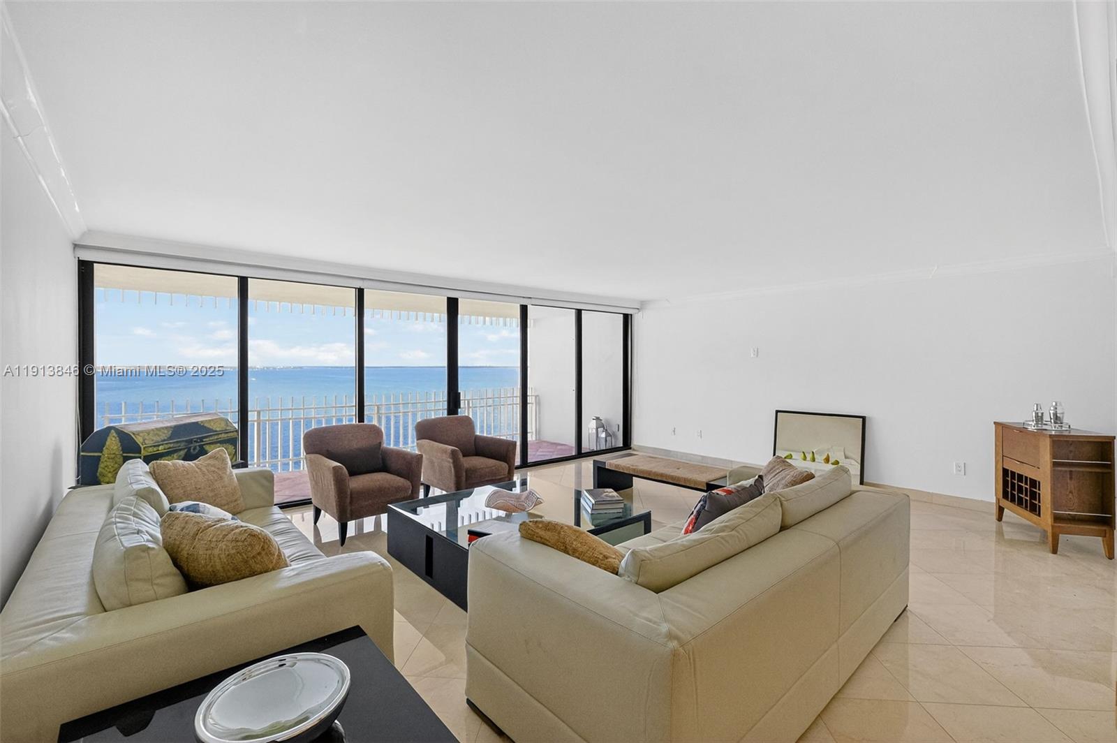 image Grove Isle Condo2