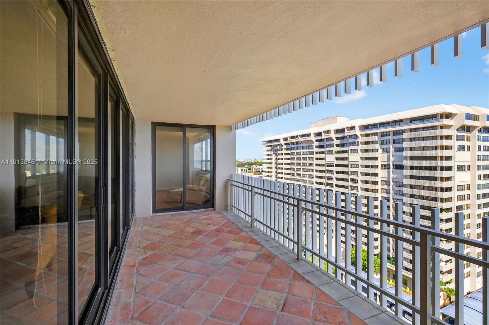 image Grove Isle Condo34