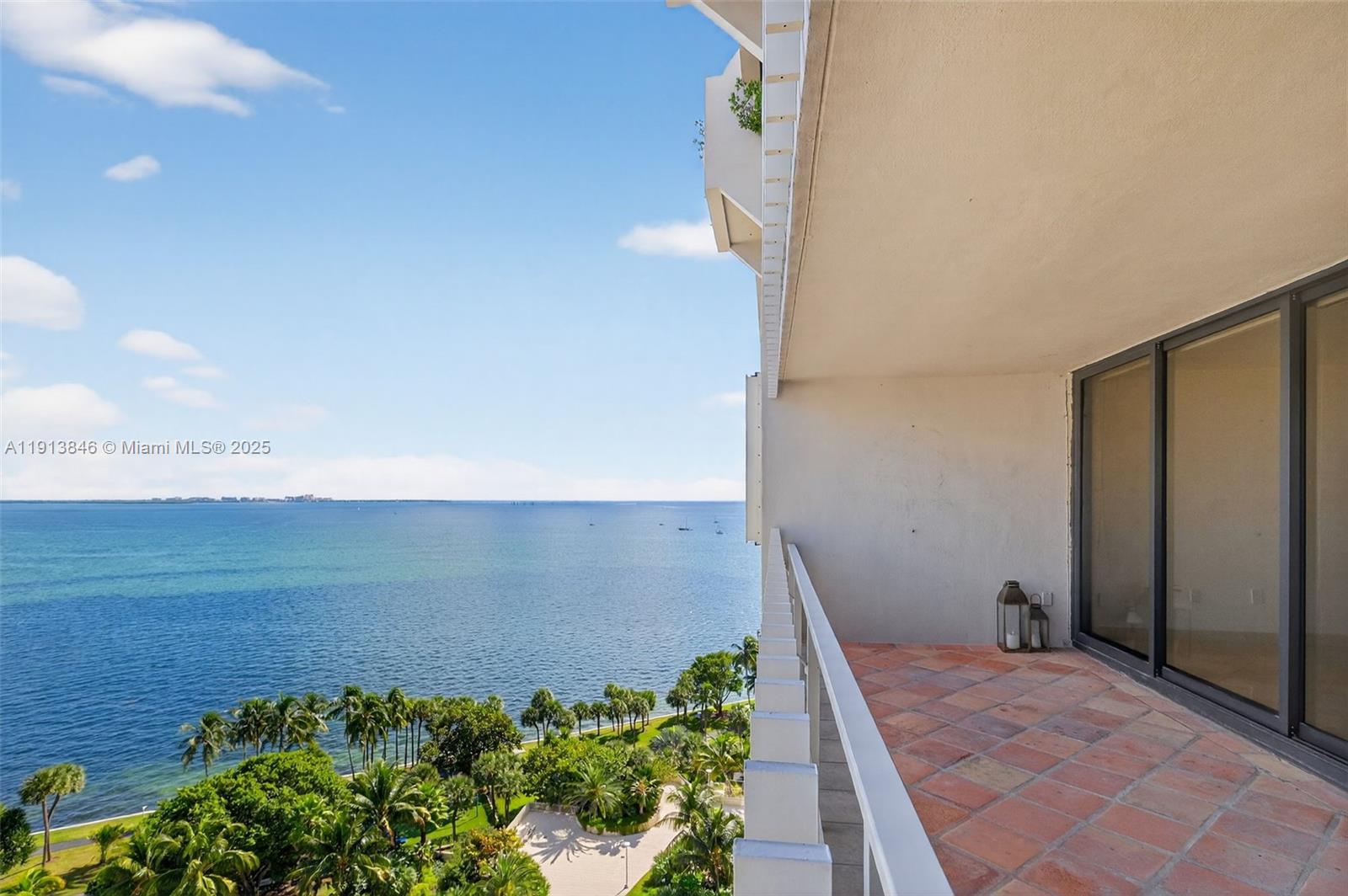 image Grove Isle Condo35