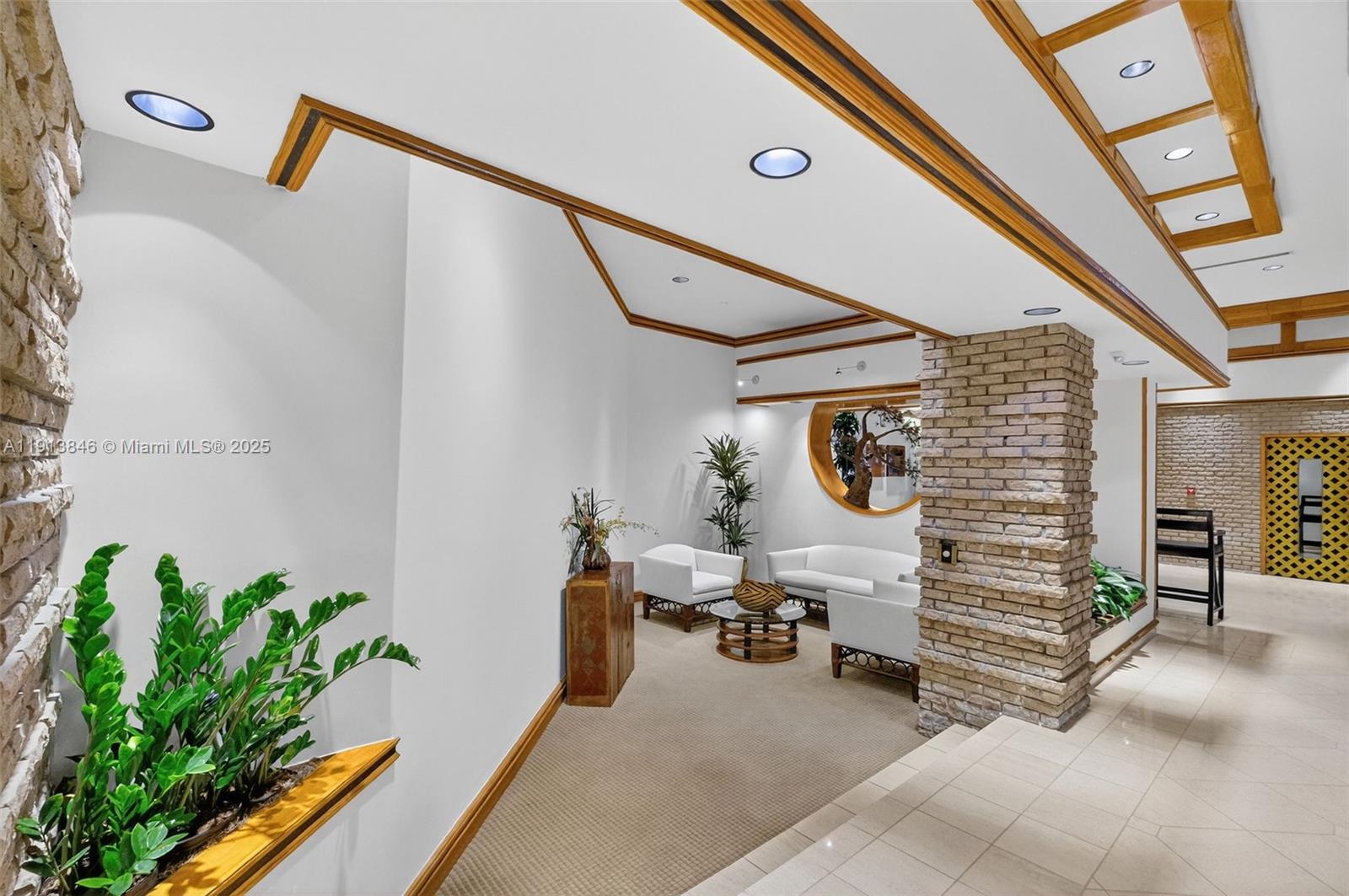 image Grove Isle Condo44