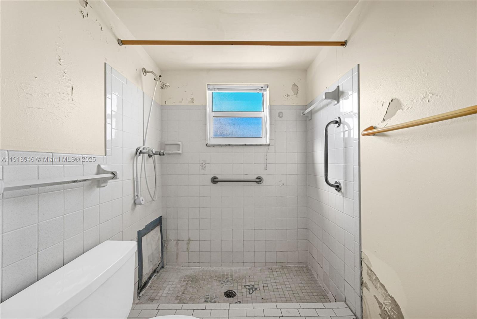 1830 Dixieanna St #506 Hollywood, FL 33020