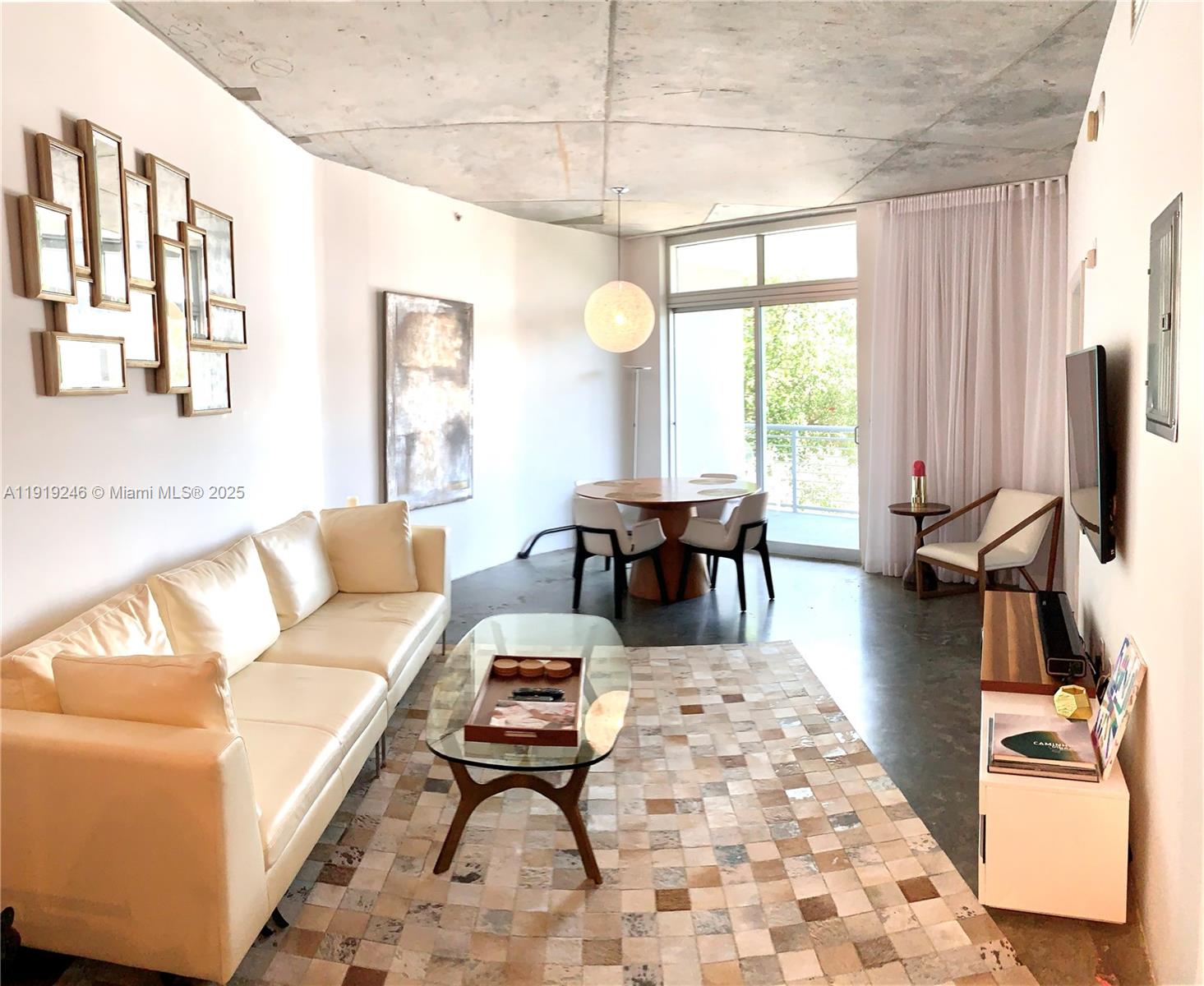 2001 Meridian Ave #330