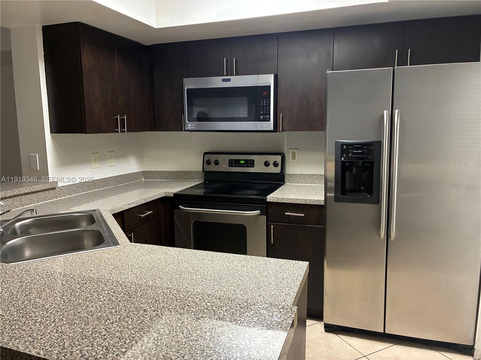 9250 W Atlantic Blvd #916