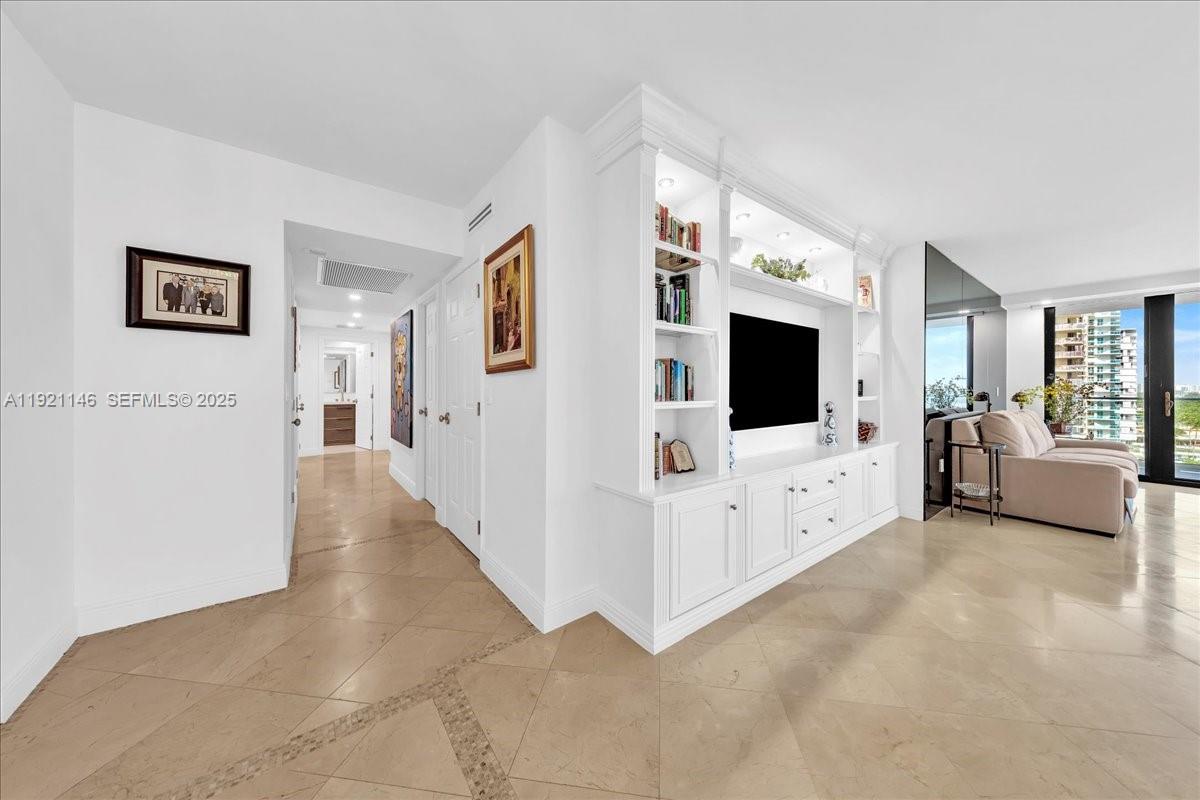 9801 Collins Ave #11A Bal Harbour, FL 33154