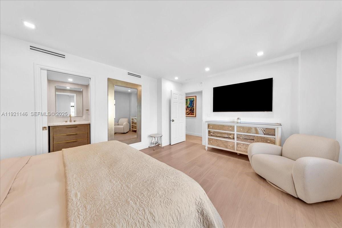 9801 Collins Ave #11A Bal Harbour, FL 33154