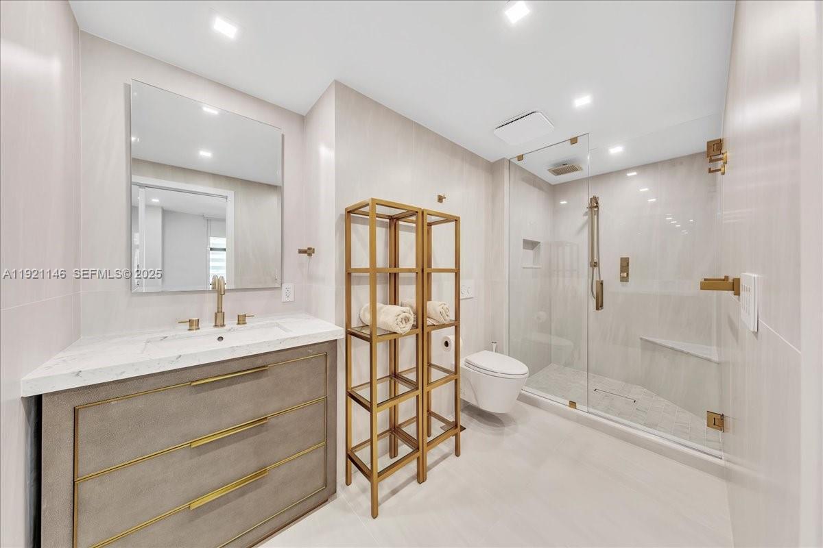 9801 Collins Ave #11A Bal Harbour, FL 33154