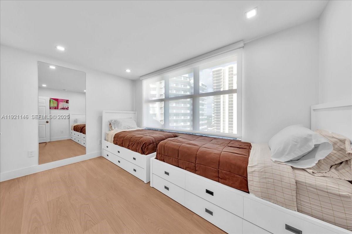 9801 Collins Ave #11A Bal Harbour, FL 33154