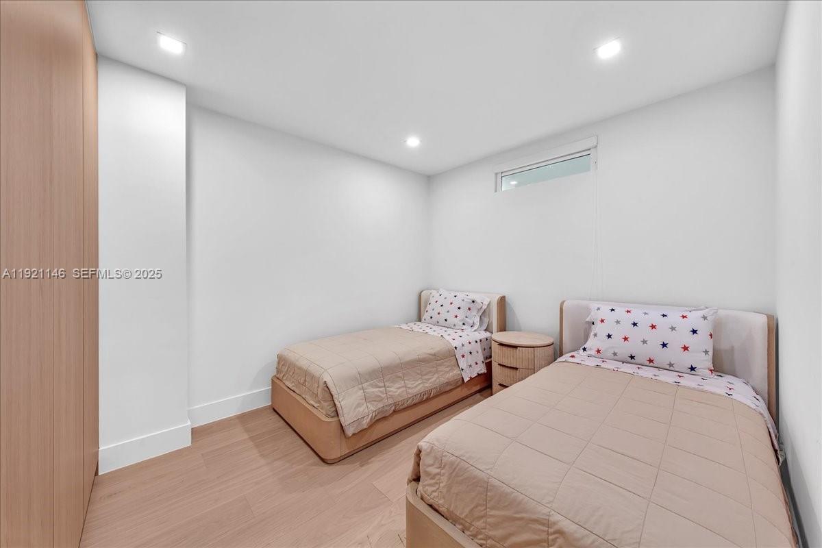 9801 Collins Ave #11A Bal Harbour, FL 33154