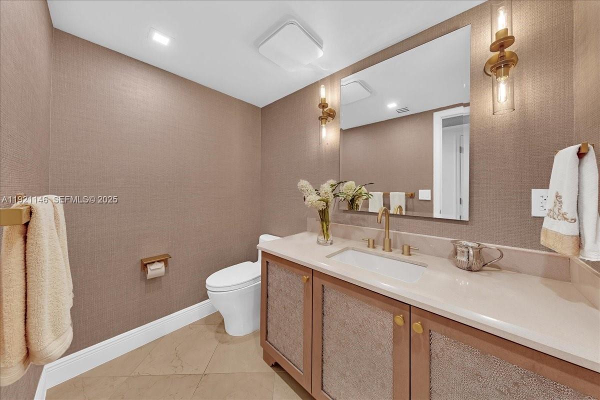 9801 Collins Ave #11A Bal Harbour, FL 33154